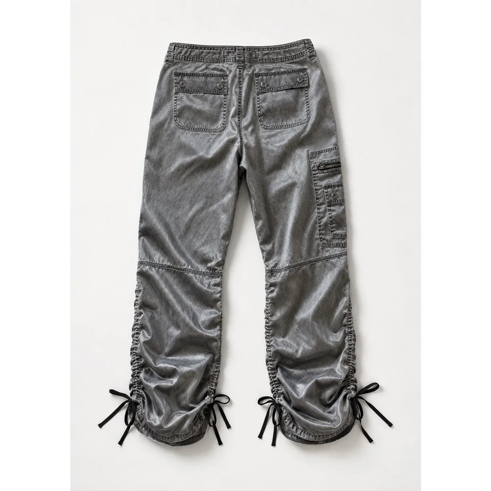 Express Metallic Ruched Cargo Pants - Picture 3 of 4